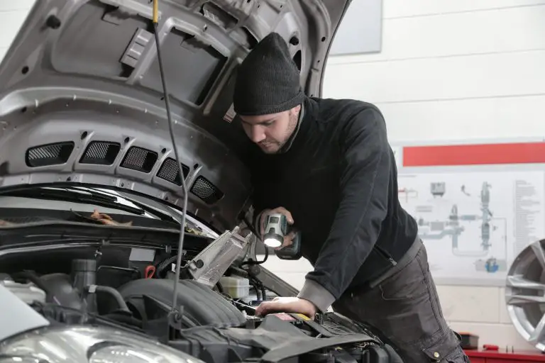 5 most common jeep 3 6 engine problems quick solutions jeep off roads