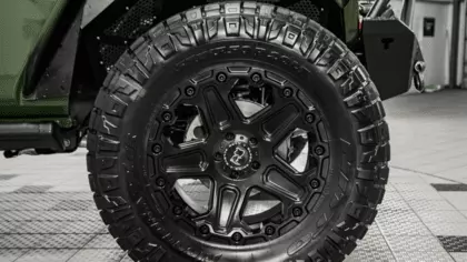 2021 jeep wrangler tire size