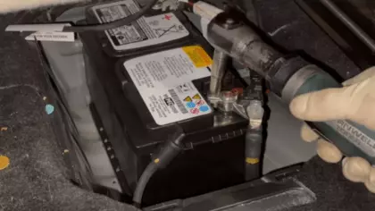battery replacement jeep grand cherokee